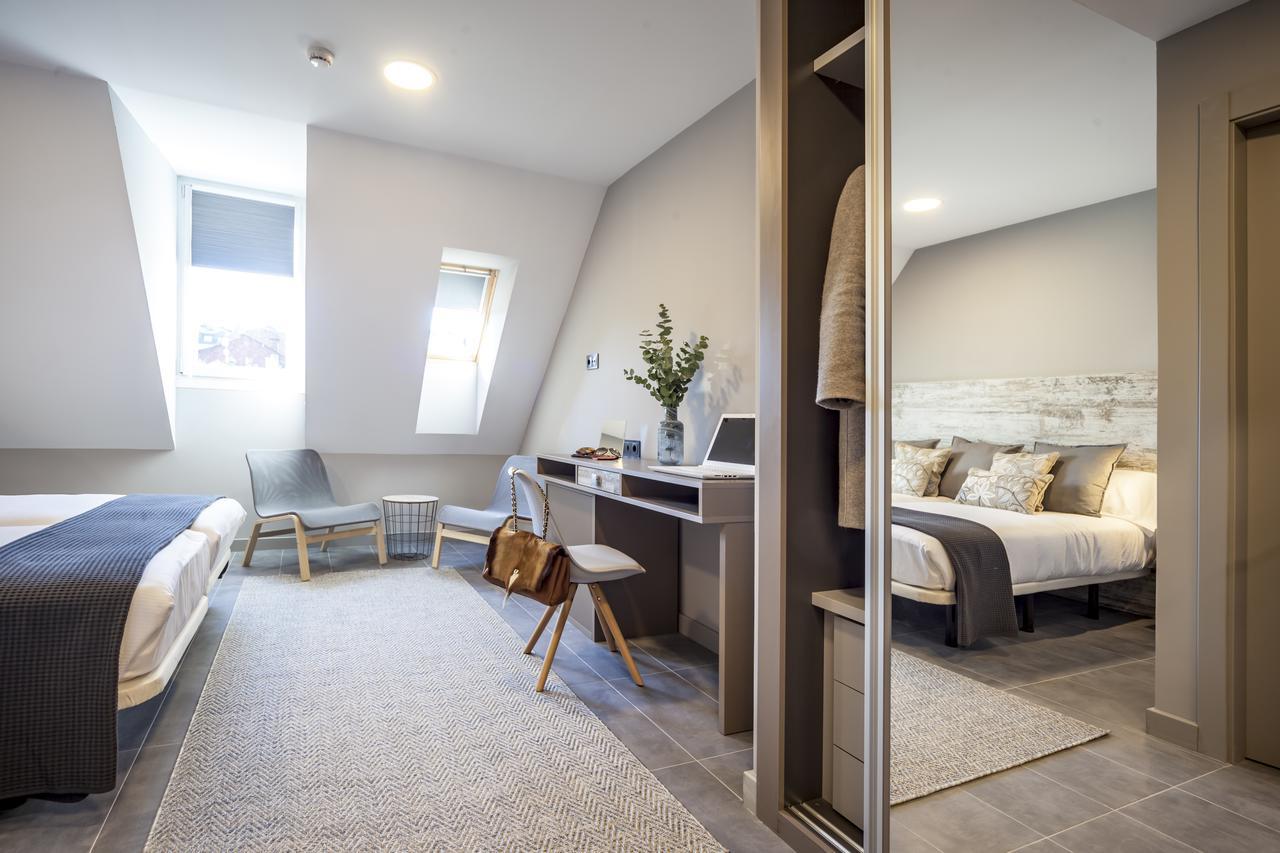 Apartahotel 5Dos5 Oviedo Eksteriør billede